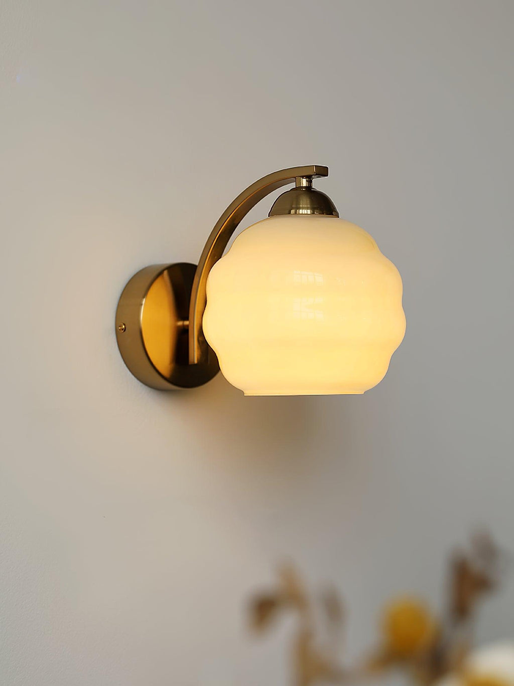 Wall Sconce, Art Deco Glass Shade, Gold or Chrome, E26/E27