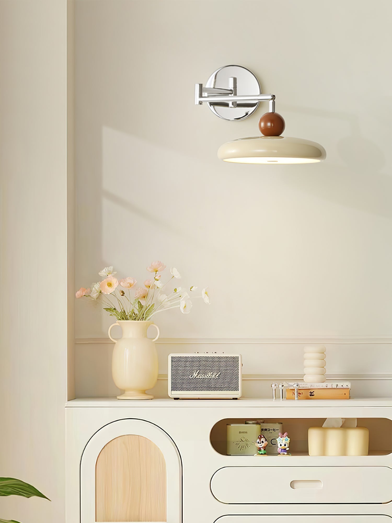 Lola Wall Lamp, Round Disc, Plug-In, Integrated LED, Chrome or Green