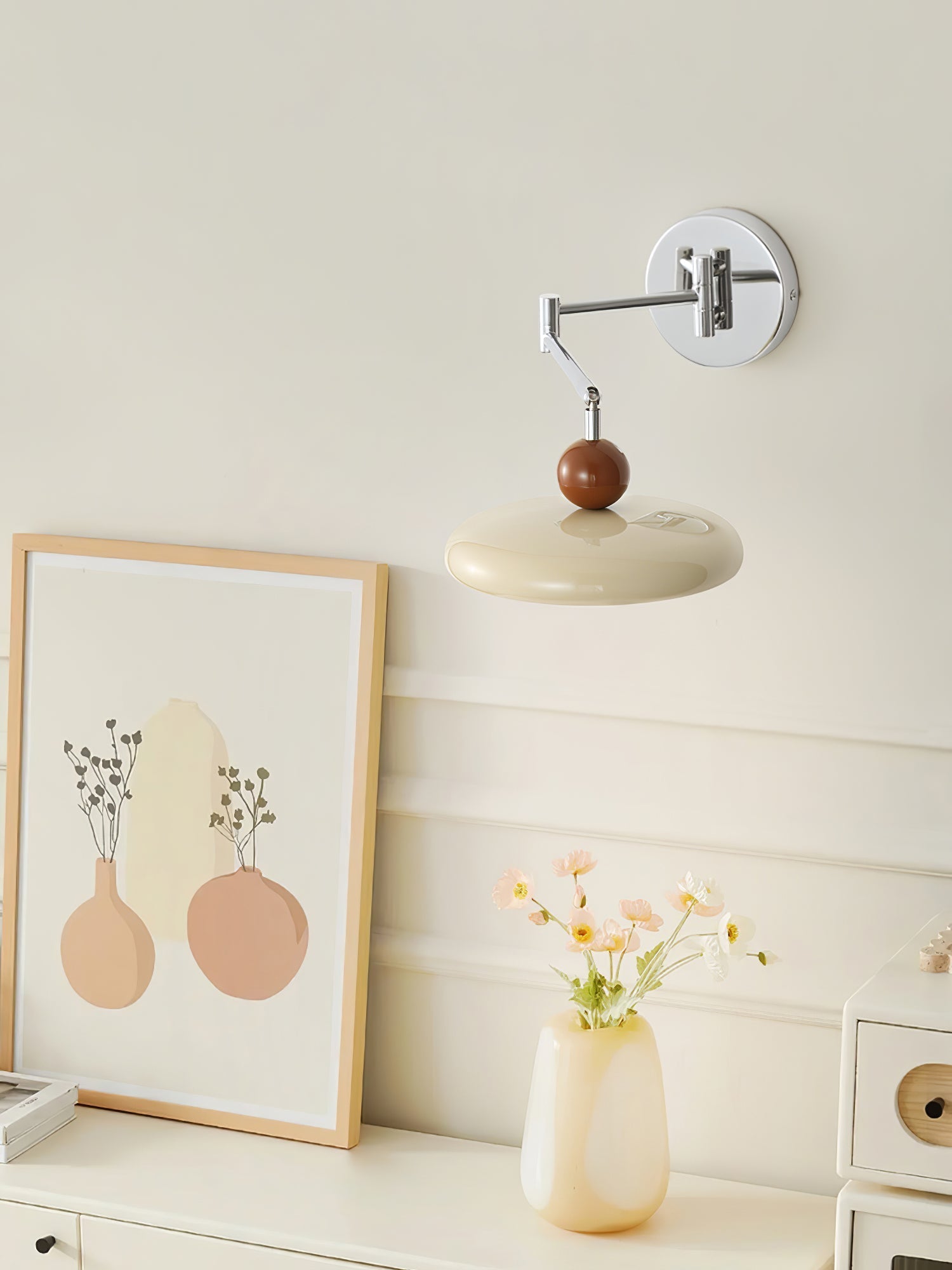 Lola Wall Lamp, Round Disc, Plug-In, Integrated LED, Chrome or Green