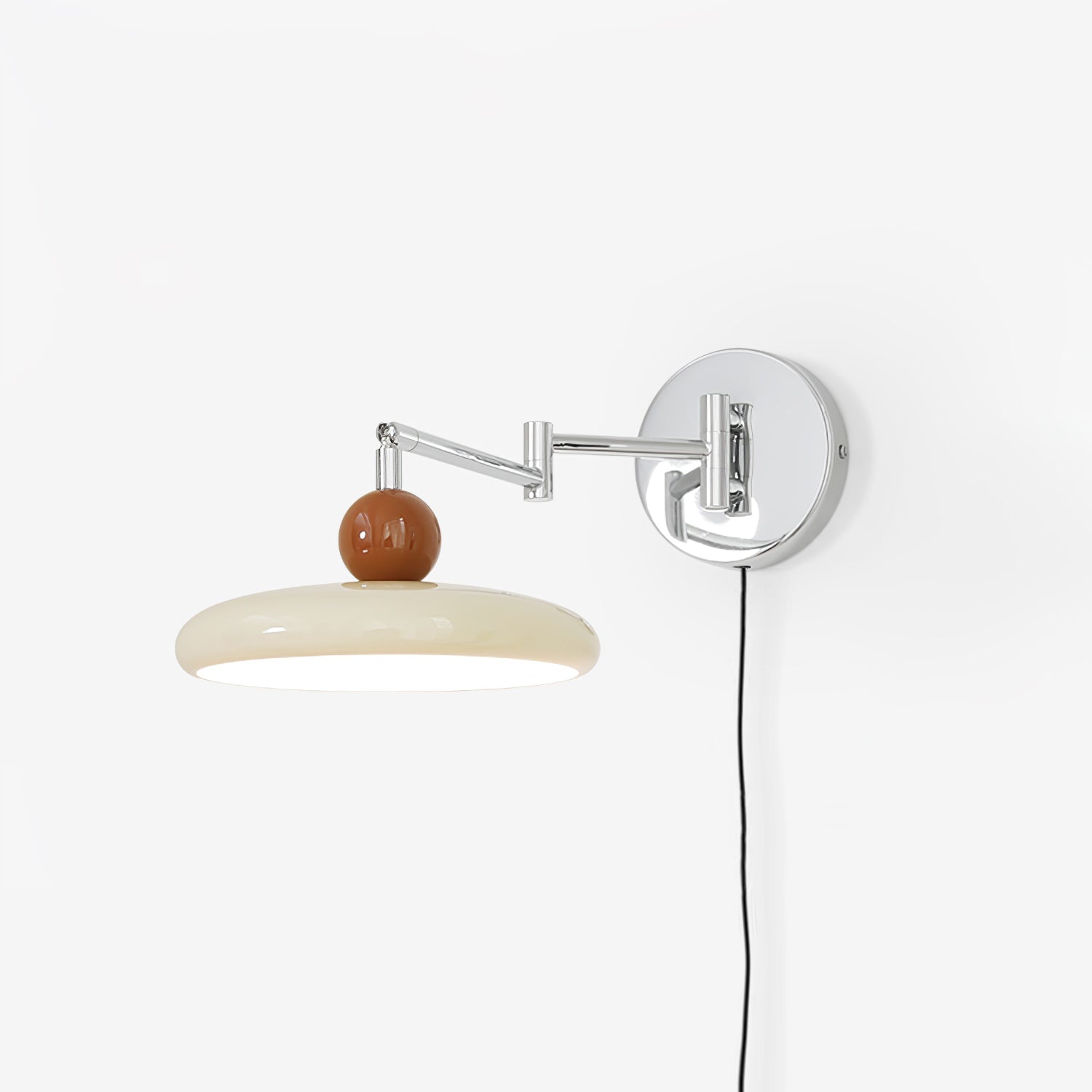 Lola Wall Lamp, Round Disc, Plug-In, Integrated LED, Chrome or Green