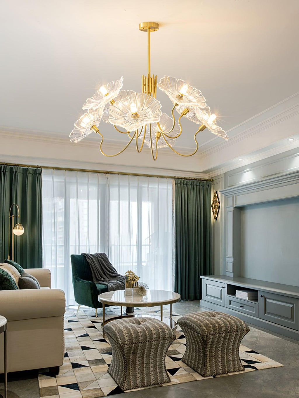 Chandelier, Frosted Leaf Glass Shades, Gold Frame, E27