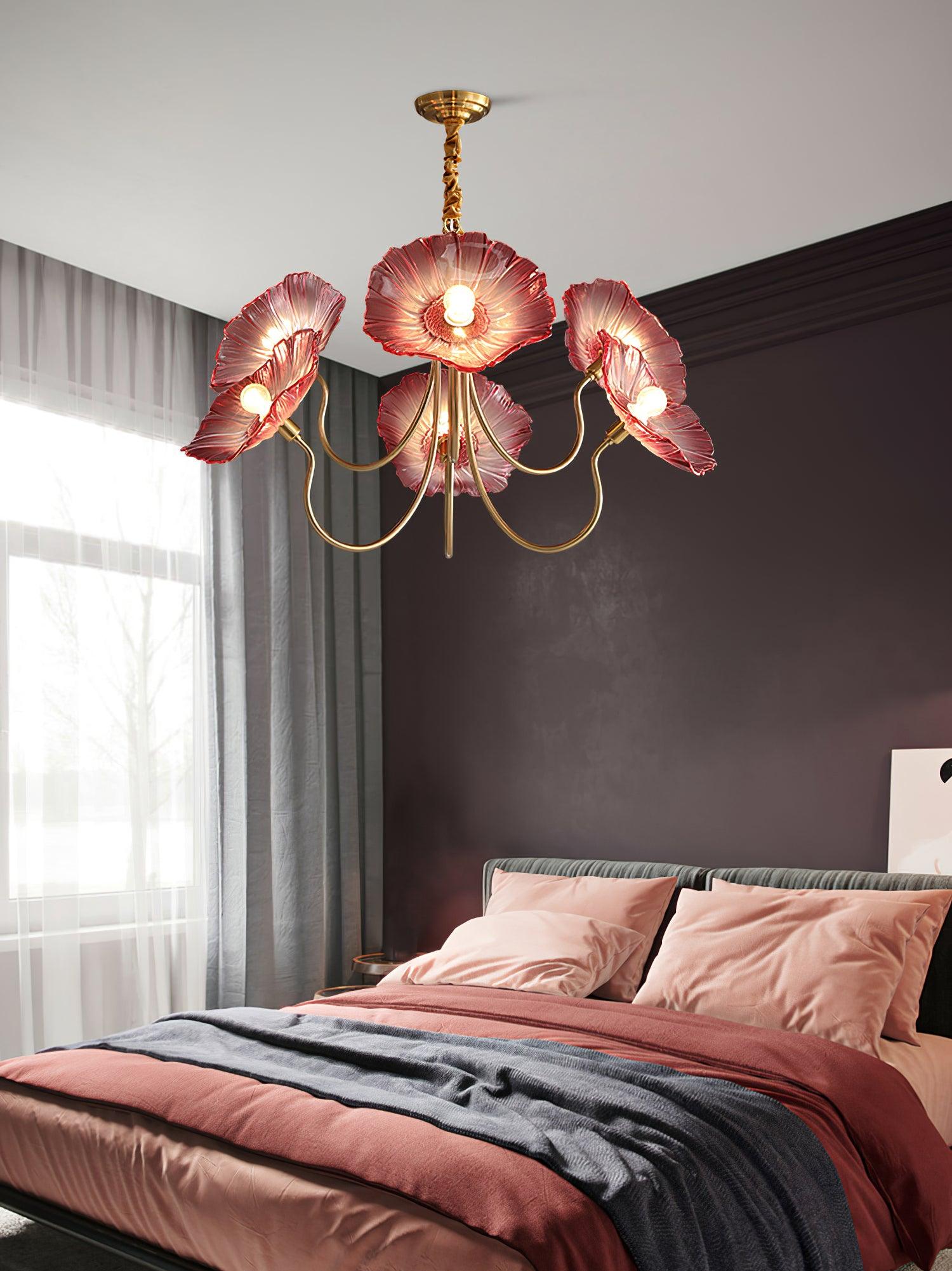 Chandelier, Frosted Leaf Glass Shades, Gold Frame, E27