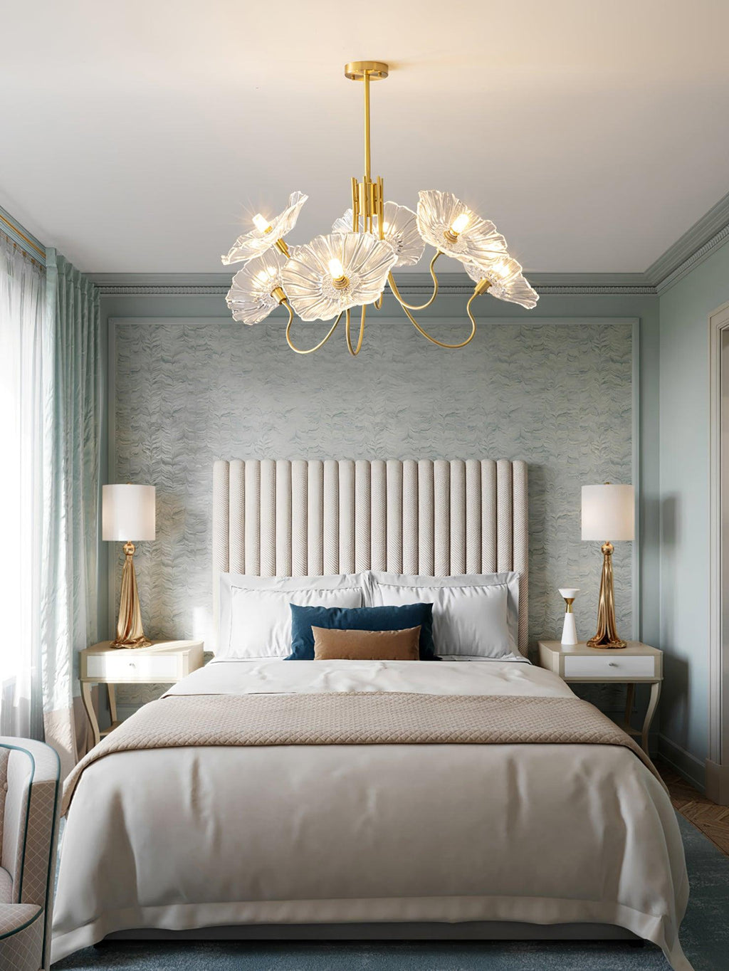 Chandelier, Frosted Leaf Glass Shades, Gold Frame, E27