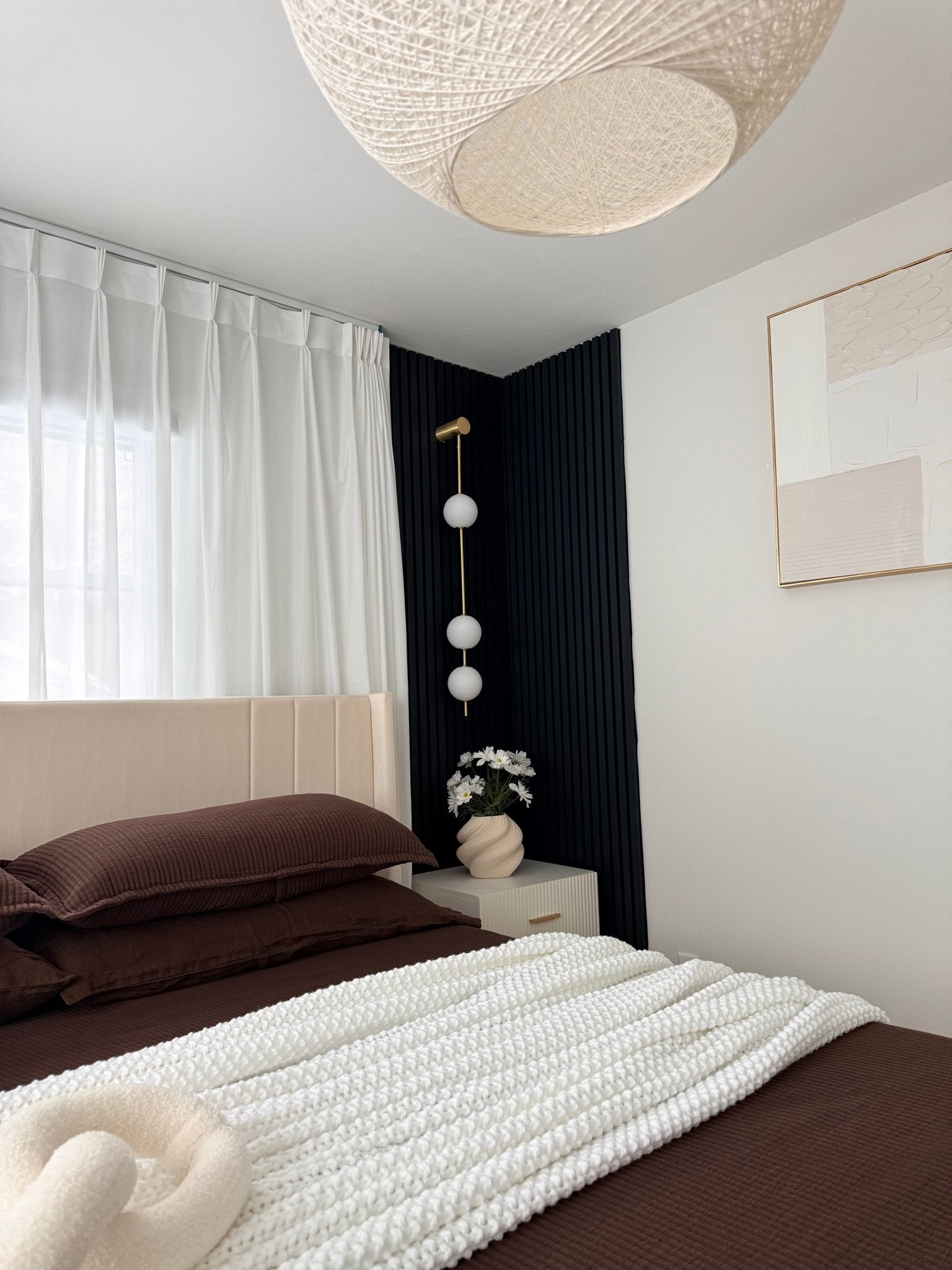 Vertical Balls Wall Lamp, Brass Black or Nickel, Glass Globe, Dimmable